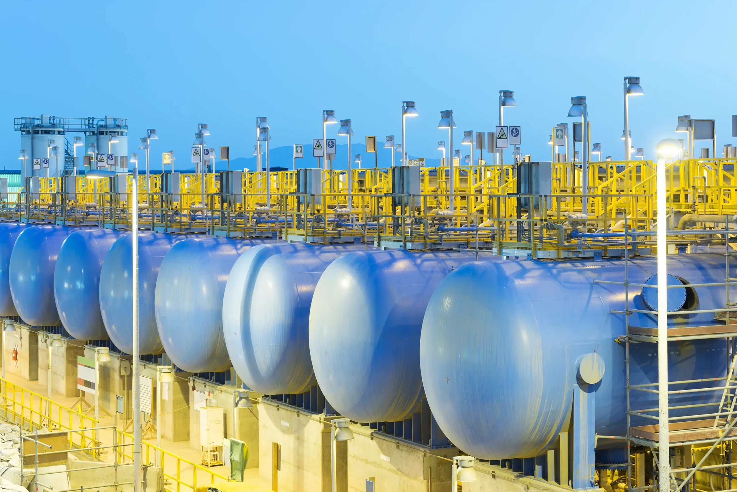 dvanced facility harnessing seawater to produce potable water, employing cutting-edge technology and sustainable practices.