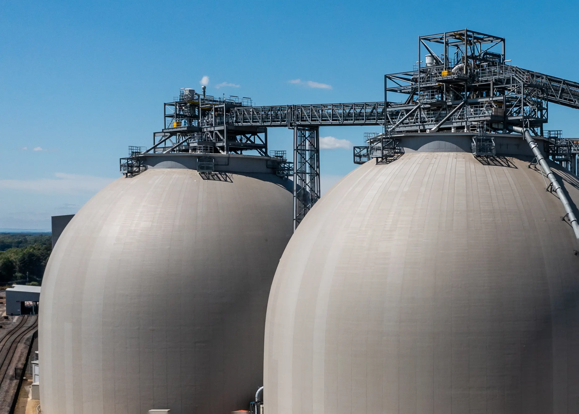 Enhance operational safety with our reliable actuators for biofuel storage tanks in coal-fired power plants.
